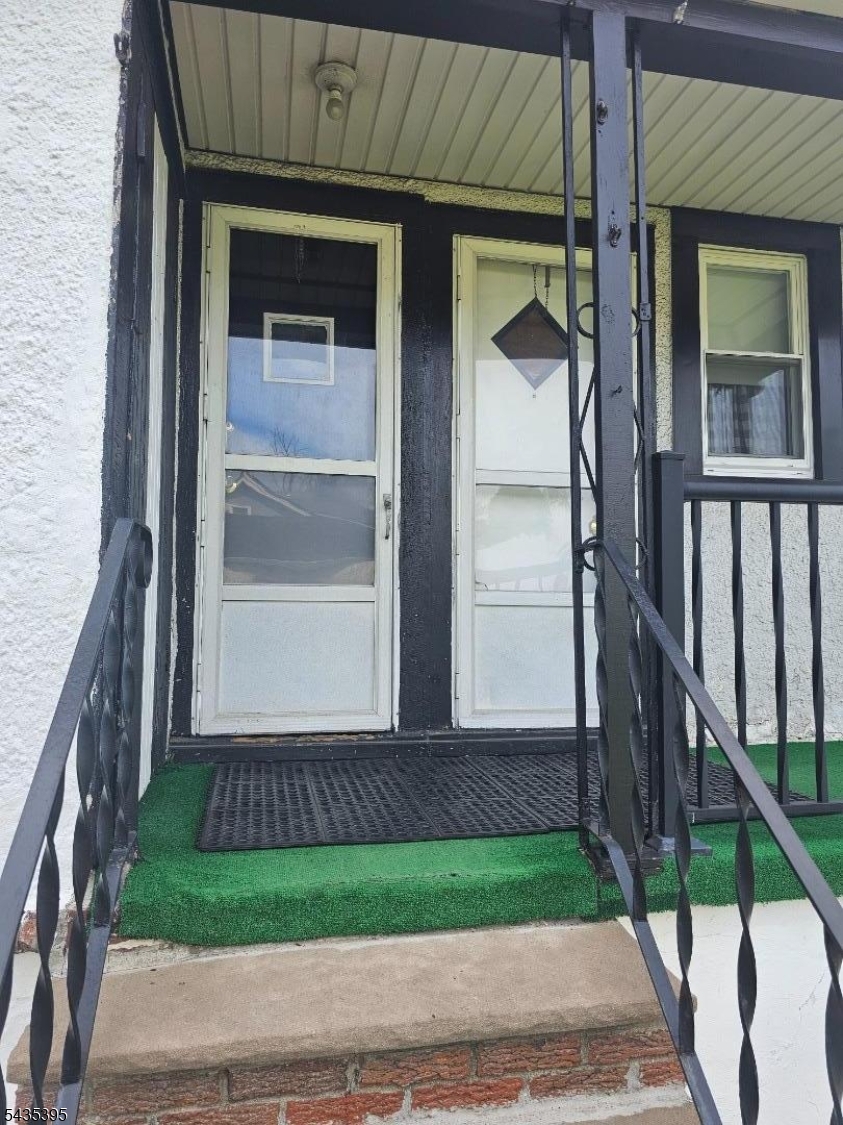 Back entrance from garage
