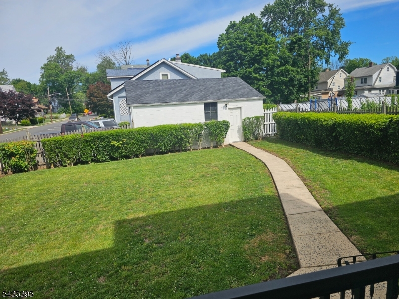 garage and walkway to home