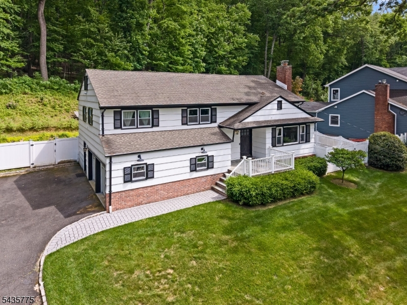 45 Molly Stark Dr, Morris Twp., NJ 07960 Listing Photo  0