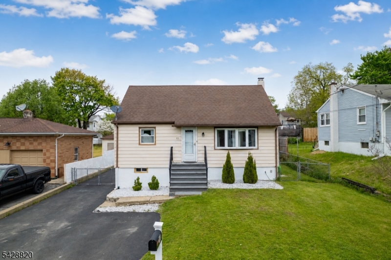 13 Kovach St, Franklin Boro, NJ 07416 Listing Photo  0
