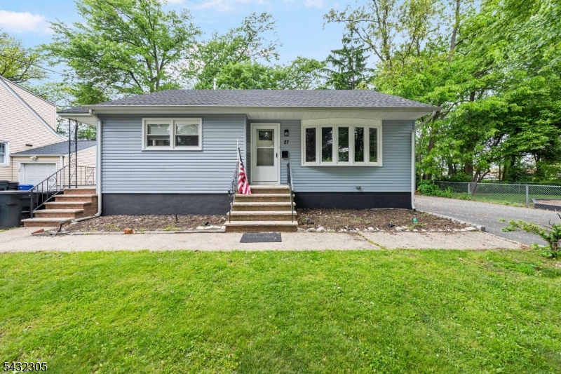 27 Alvin Ter, Springfield Twp., NJ 07081 Listing Photo  0