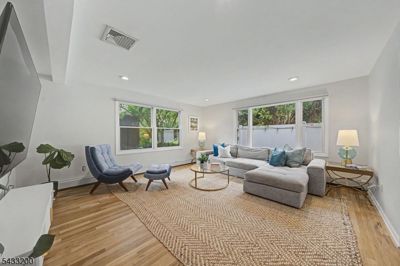 .Family room