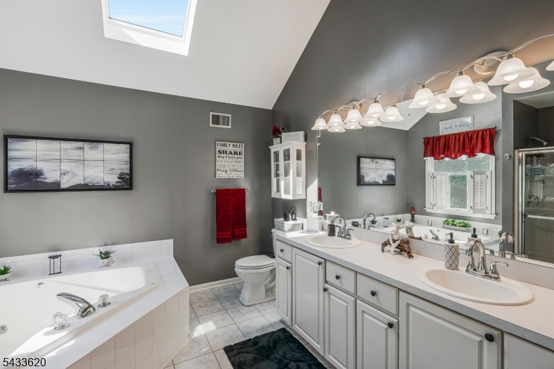Primary Bedroom Bath