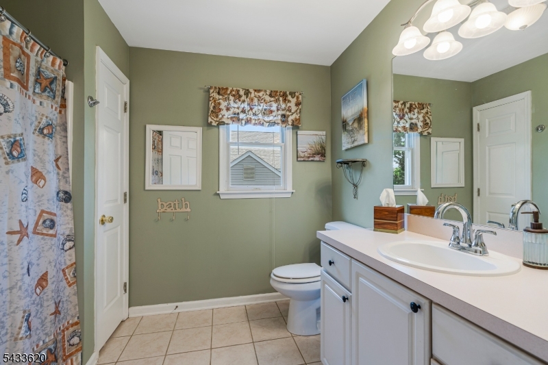 Main Bath