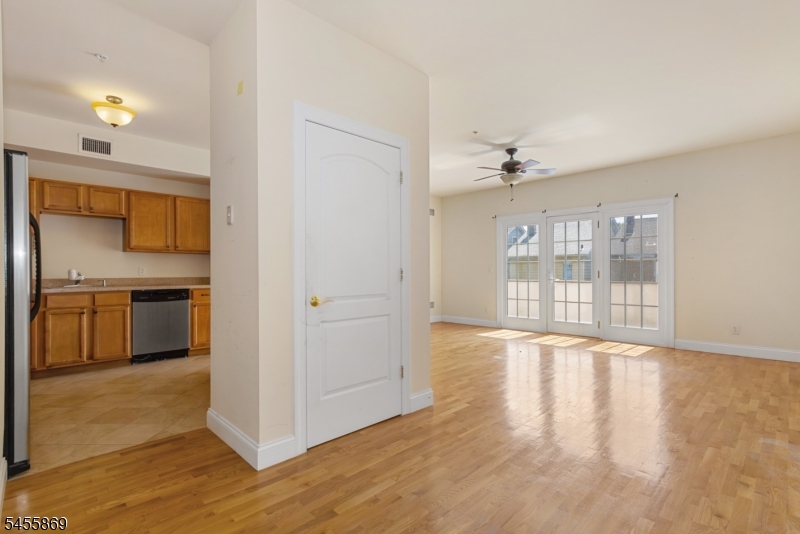 1677 Springfield Ave 2