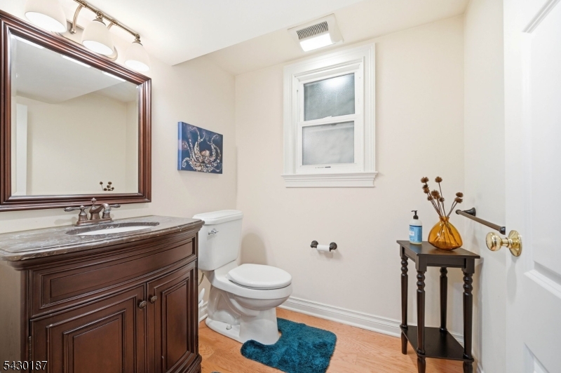 powder room basement