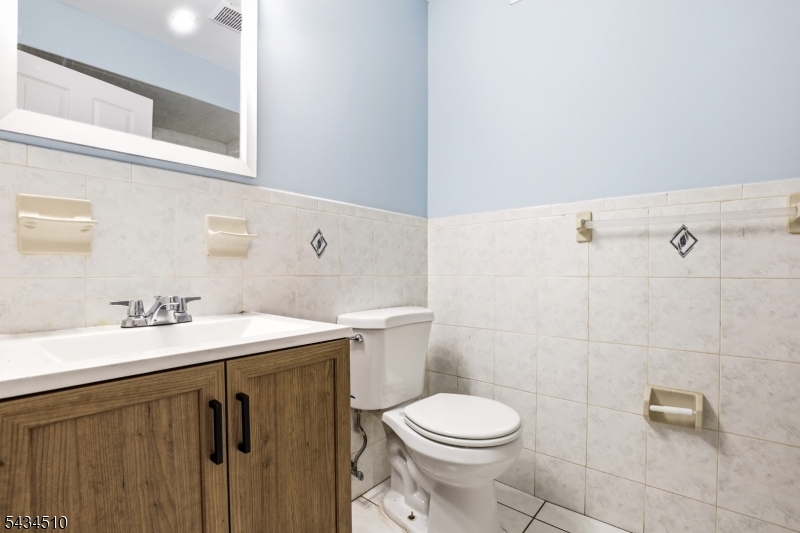Bathrooom