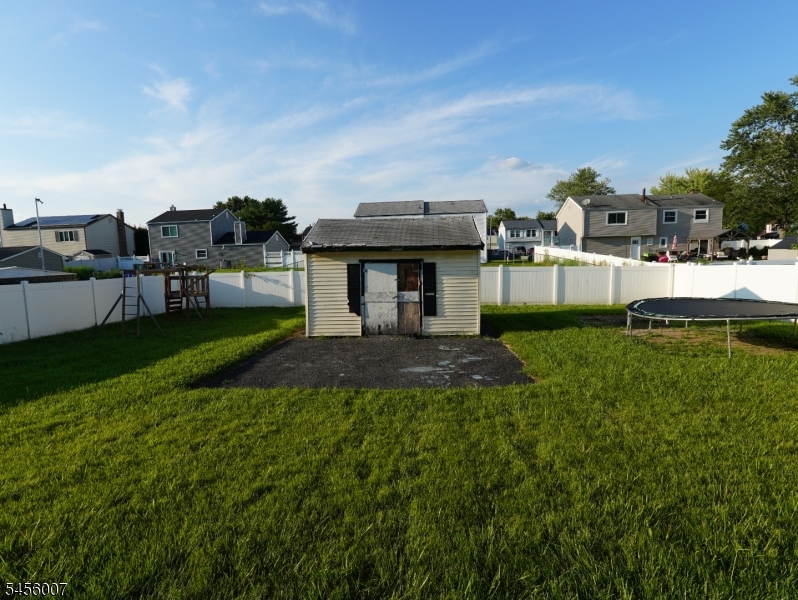 408 Jennifer Ln