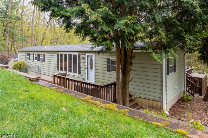 12 Timbercroft Rd