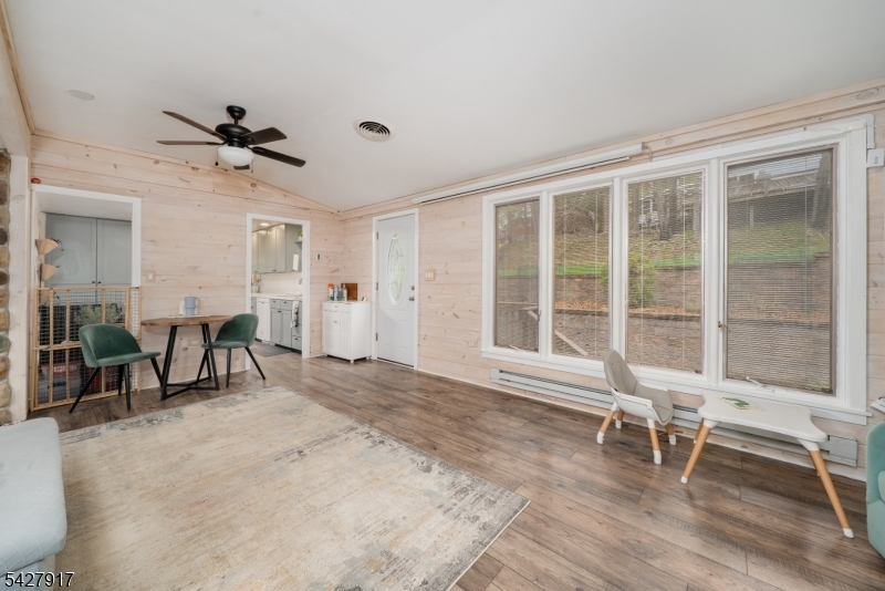 12 Timbercroft Rd