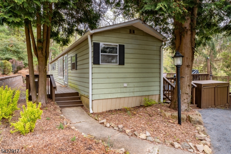 12 Timbercroft Rd