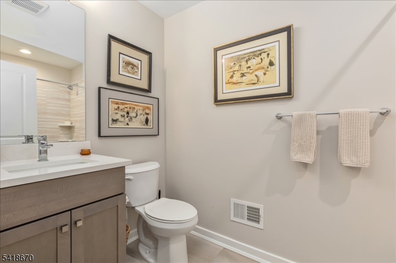 2ND FL BATH