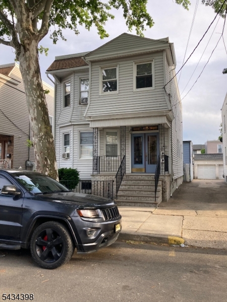 411 E Kinney St, Newark City, NJ 07105 Listing Photo  0