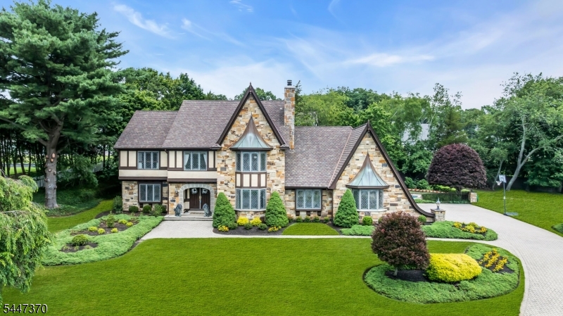 2520 Autumn Dr