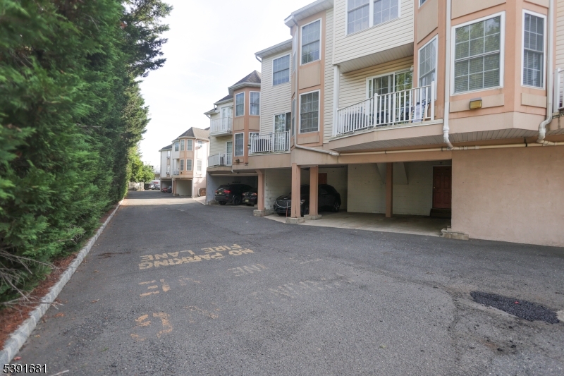 125 Adamecs Way 26