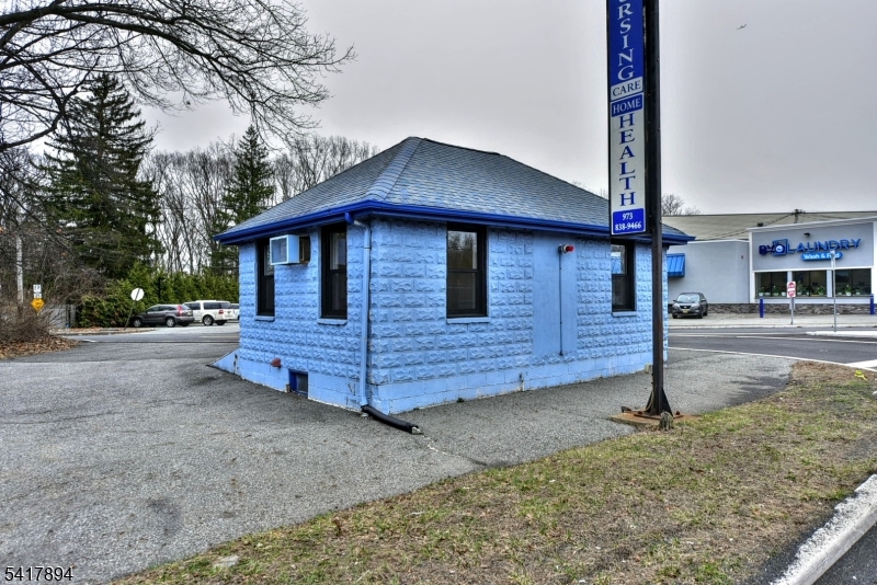 Corner and Highway