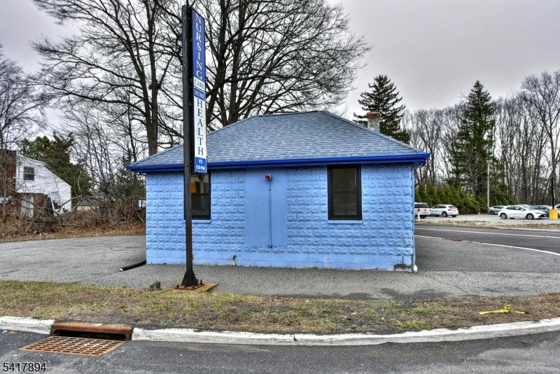 Corner and Highway