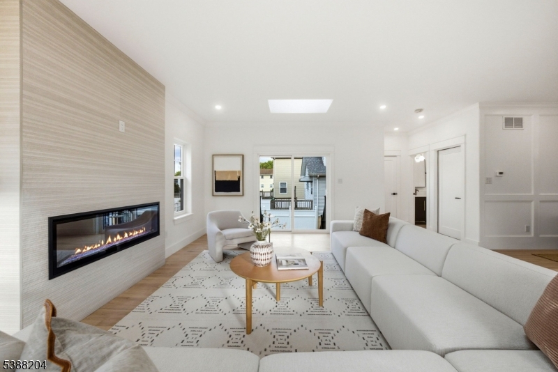 Garage access and powder room