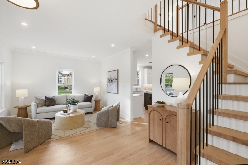 Custom oak staircase 3