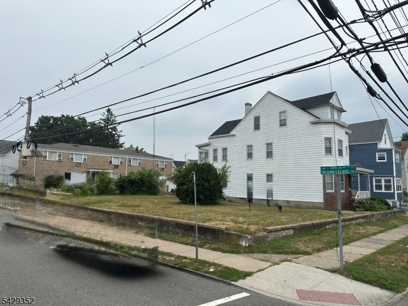 Corner Vacant Lot