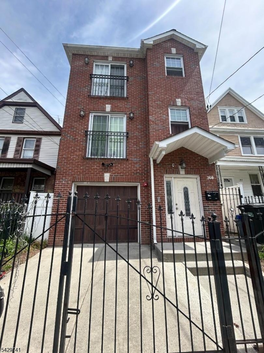 360 Sanford Ave, Newark City, NJ 07106 Listing Photo  0
