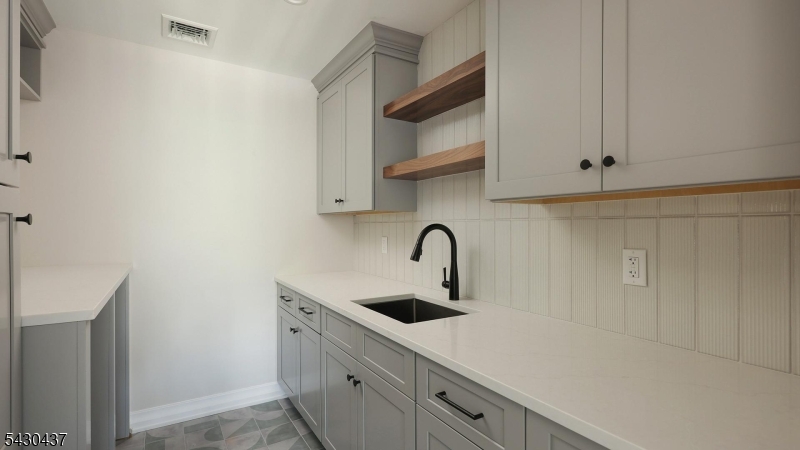 2nd floor laundry room