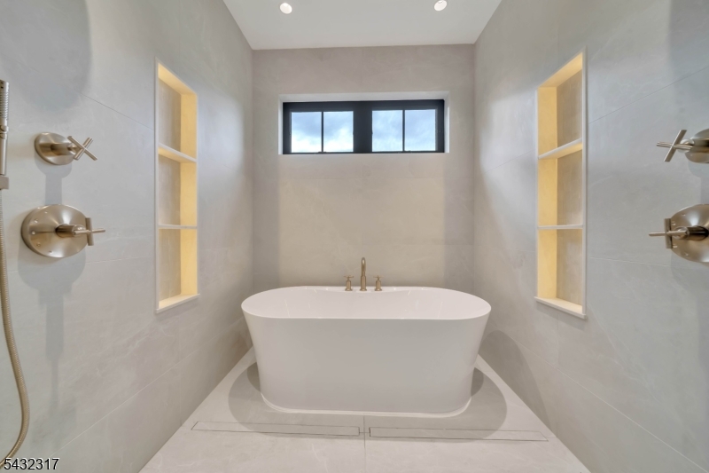 Main Bath