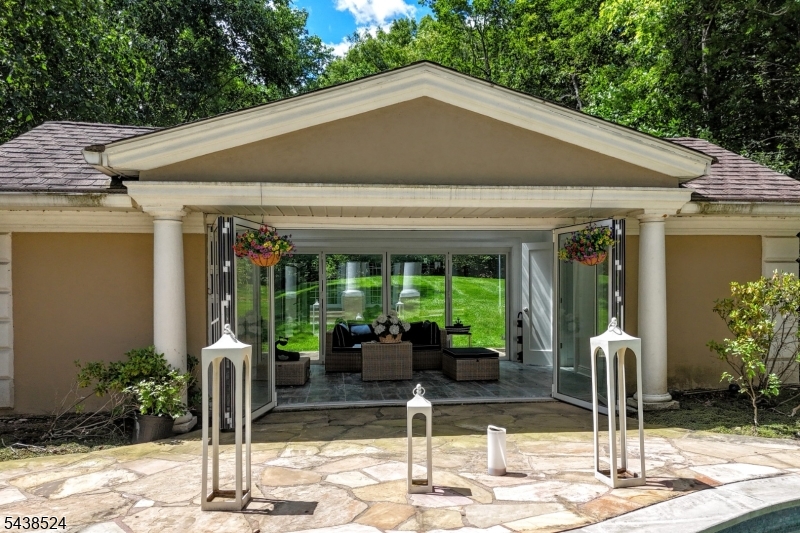 24 Wildwood Rd