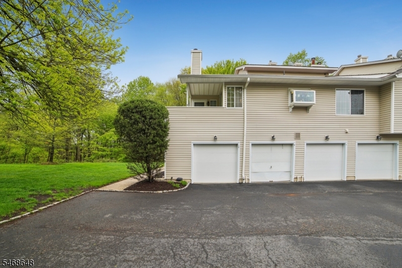 10 Quincy Ct