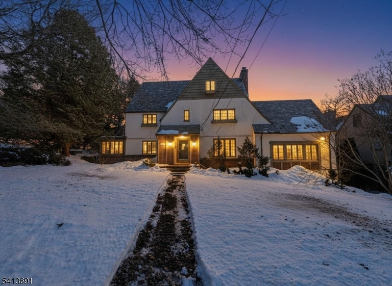 112 Oxford Pl, Glen Rock Boro, NJ 07452 Listing Photo  0
