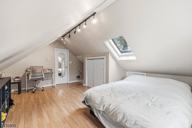 SKYLIGHT TOO!