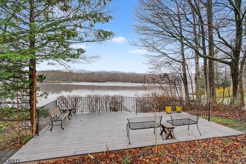 Lakeside Deck