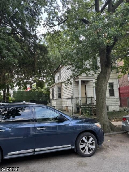 36 Sunset Ave