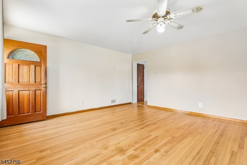 124 Sonora Ave