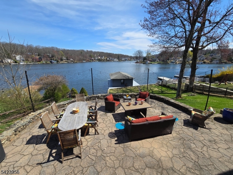Lake Views - Oversized Patio