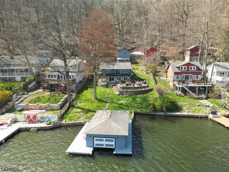 Boathouse, Home & Garage
