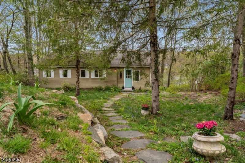351 E Lakeshore Dr, Vernon Twp., NJ 07422 Listing Photo  0