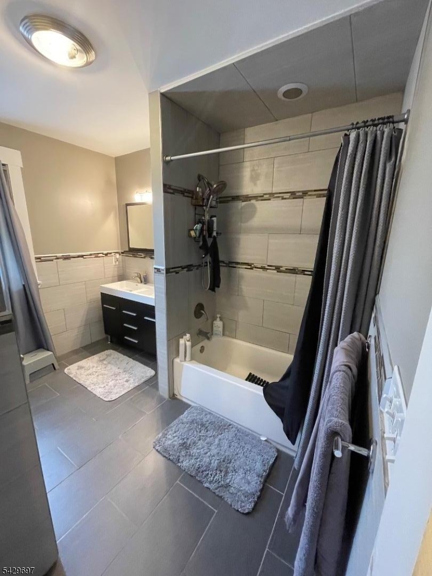 679 Bloomfield Ave, Nutley Twp., NJ 07110 Listing Photo  5