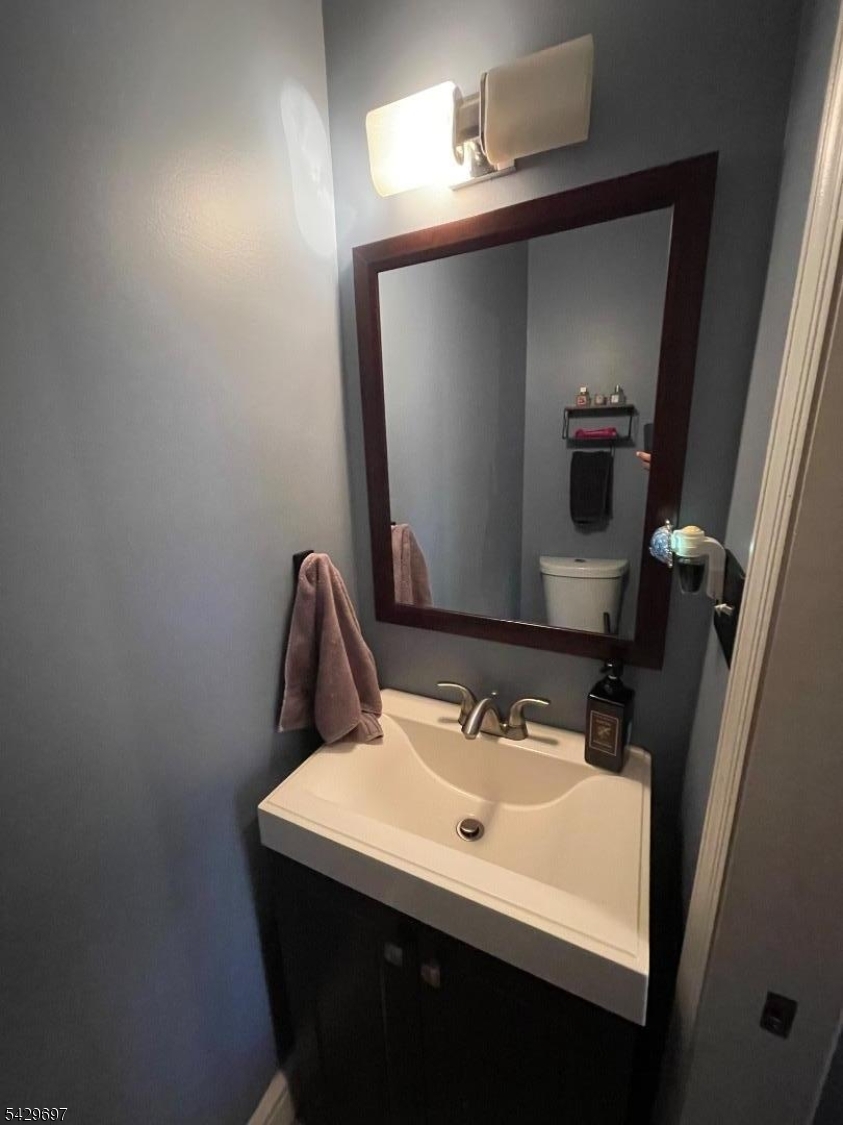 679 Bloomfield Ave, Nutley Twp., NJ 07110 Listing Photo  6