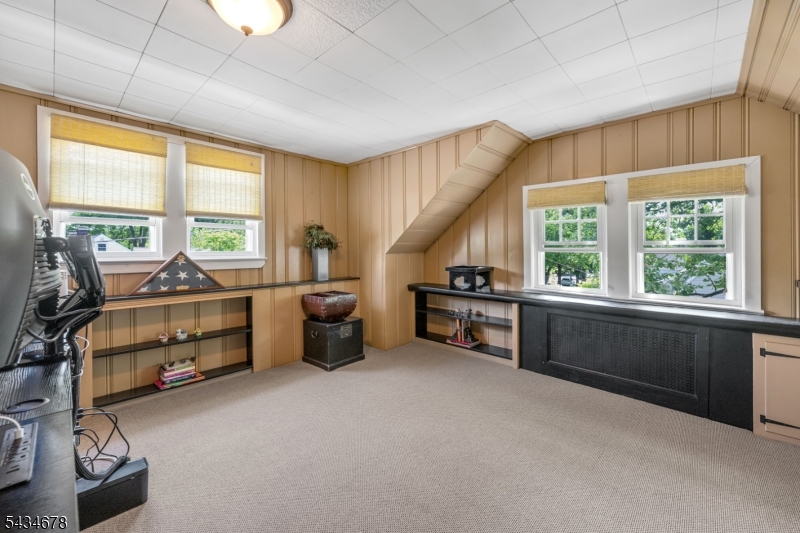 Bedroom 4 / Office