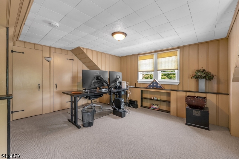 Bedroom 4 / Office