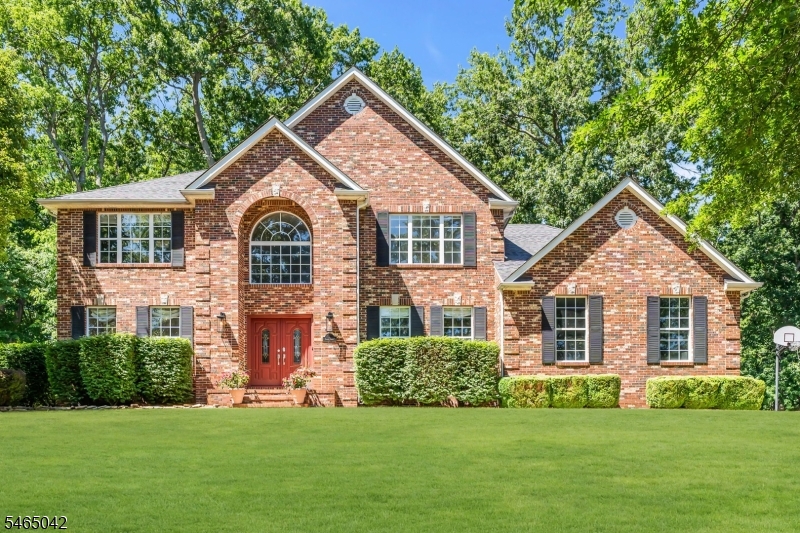 4 Scott Dr