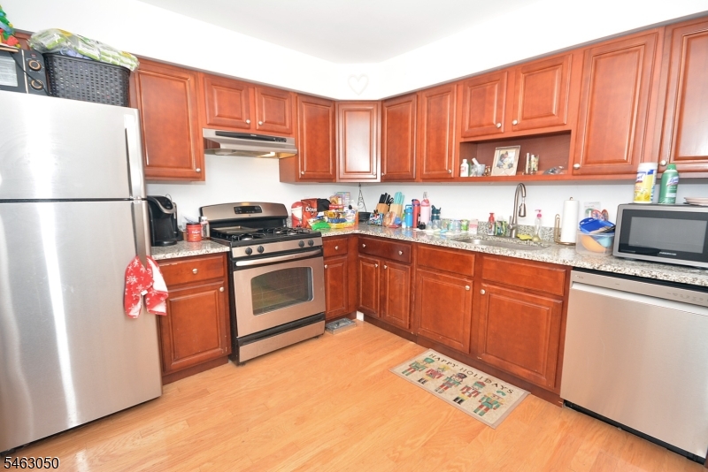 80 Wyndham Pl