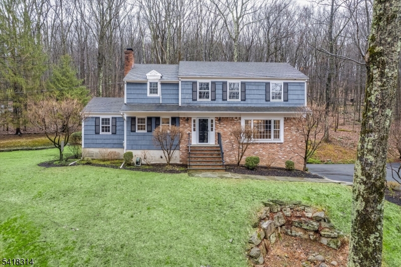 67 Frog Hollow Rd