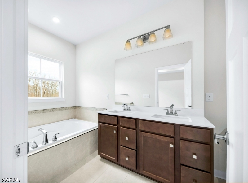 Primary Ensuite