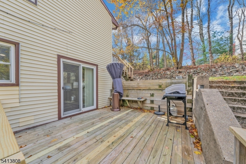 Outdoor living off of kitchen