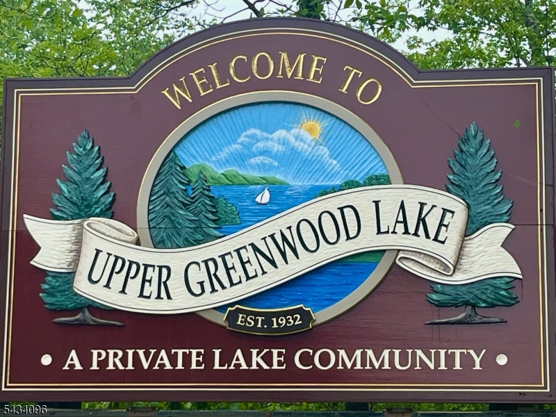 Upper Greenwood Lake