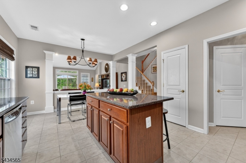 Spacious Eat-in Kitchen
