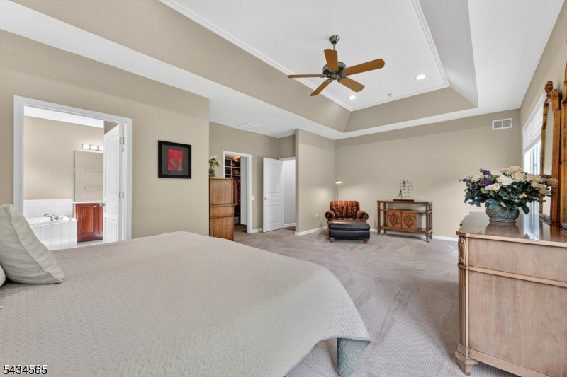 Primary Ensuite Bedroom