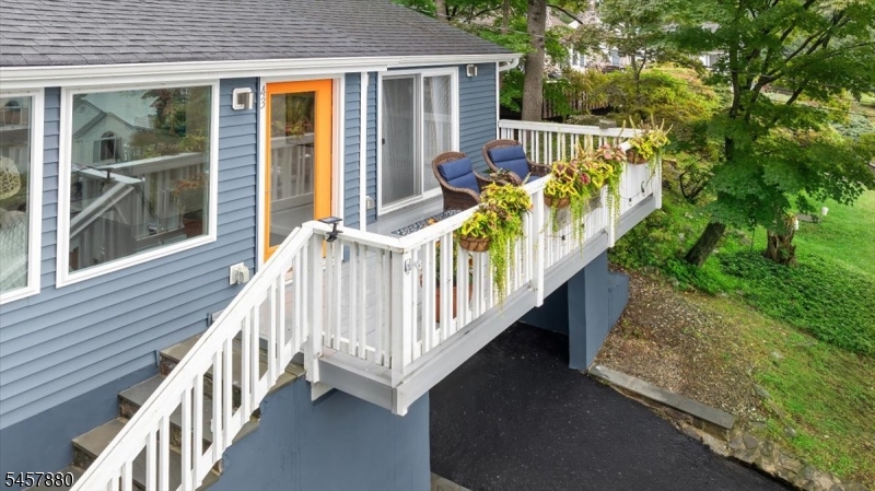 43 Birch Pkwy